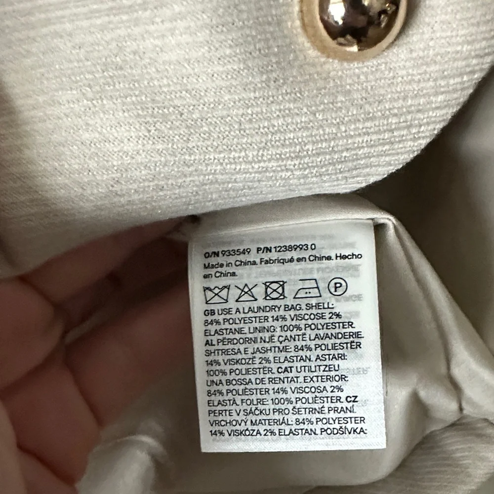H&M Cream Women's Blazer with Gold Buttons - Picture 5 of 6